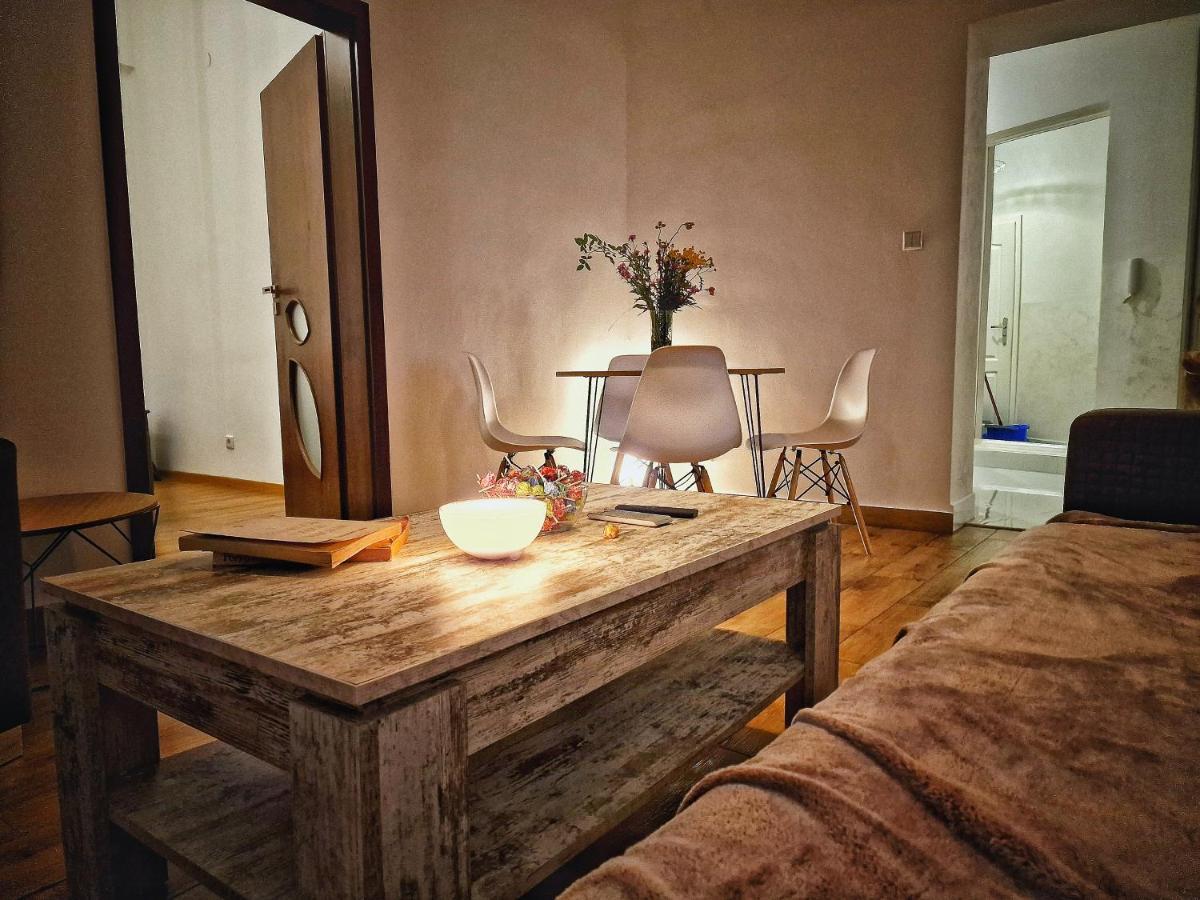 Apartament Beatrice Przemyśl Buitenkant foto