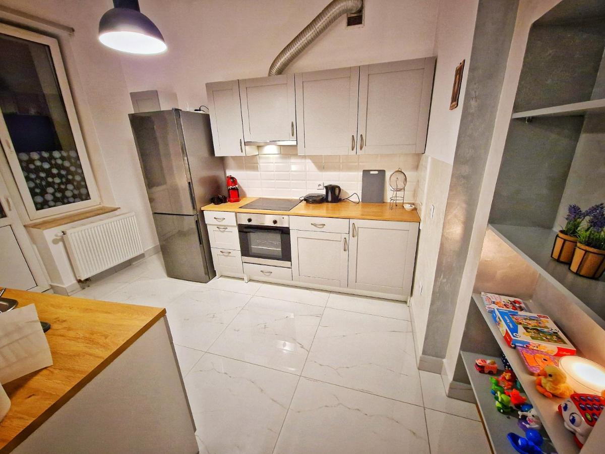 Apartament Beatrice Przemyśl Buitenkant foto