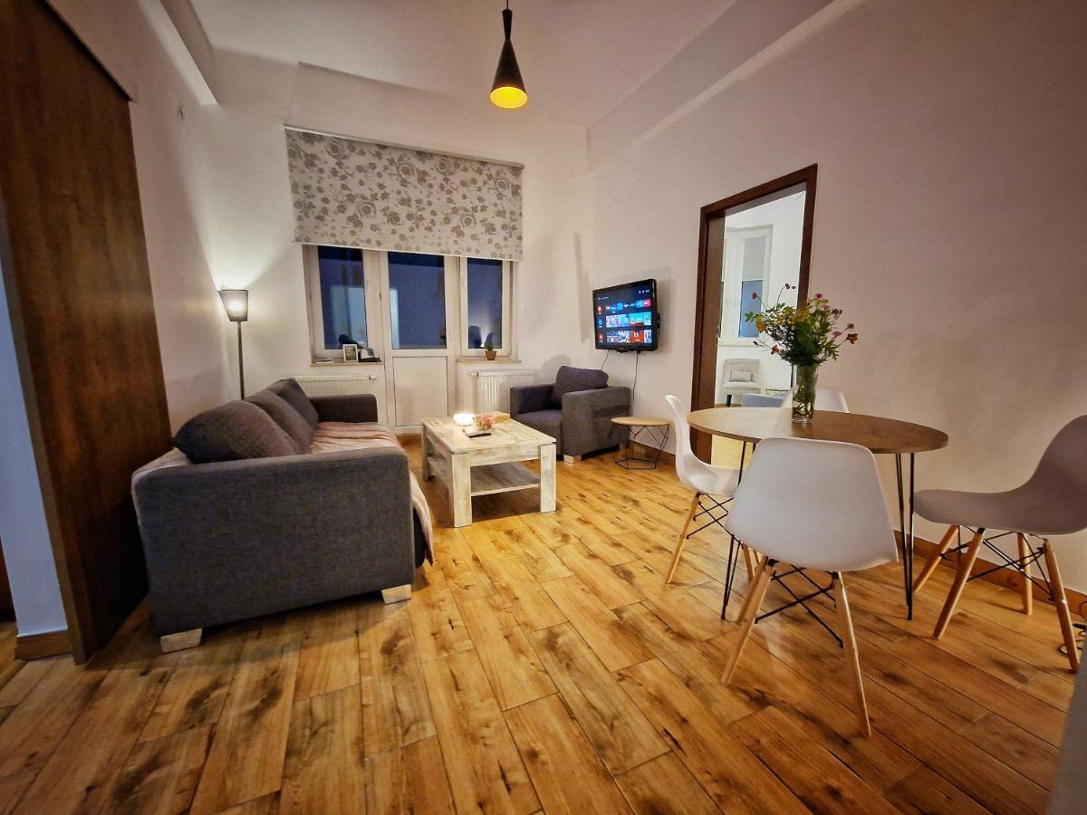 Apartament Beatrice Przemyśl Buitenkant foto
