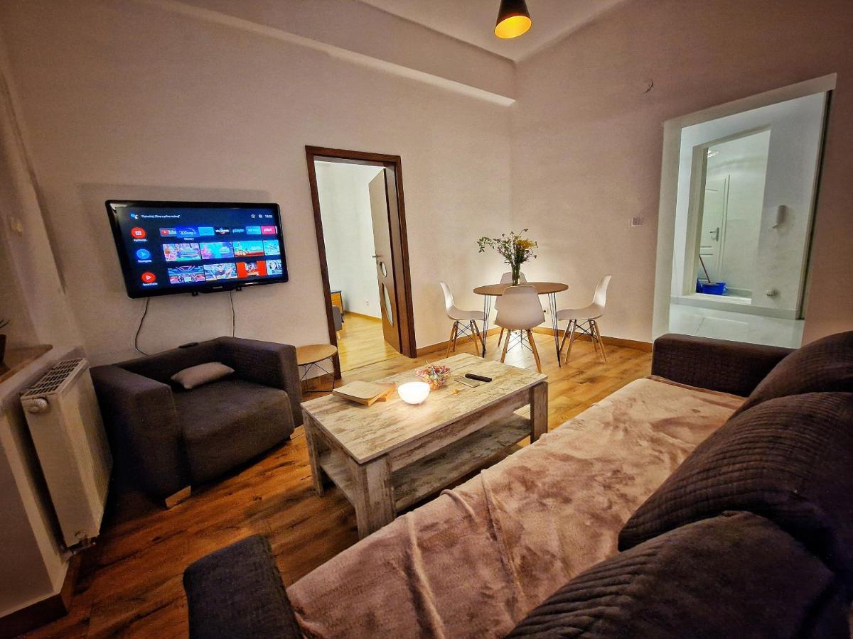 Apartament Beatrice Przemyśl Buitenkant foto